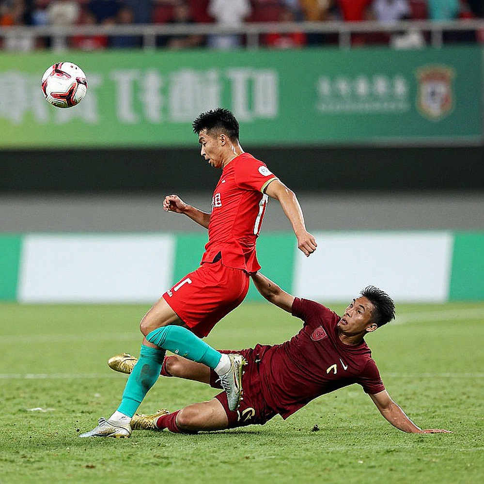V.League thiếu dữ liệu: lỗ hổng lớn nhất của bóng đá Việt Nam không nằm trên sân