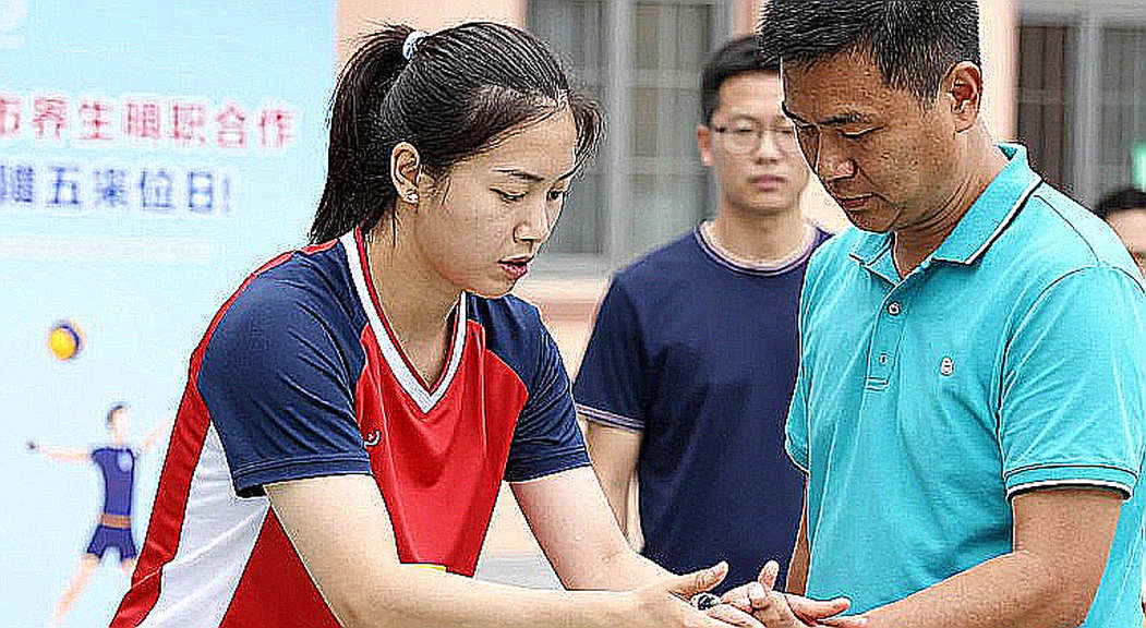 Hai mươi phút cuối V.League: Khi băng ghế dự bị viết lại bảng tỷ số