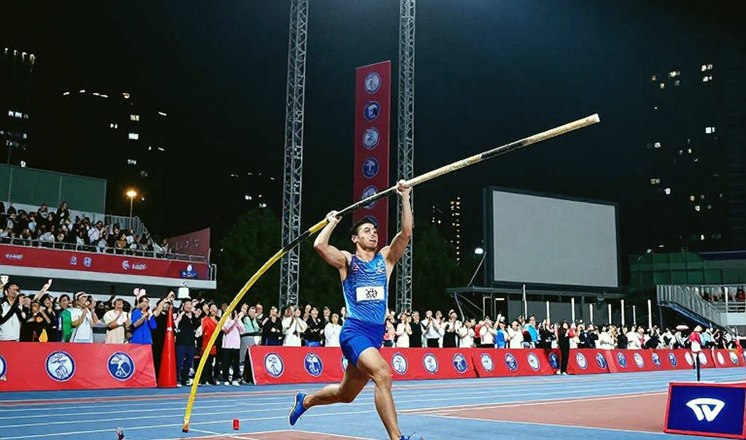 Zhang Shuihua: 2:29:07, gần 700.000 USD và khoảng trống 14,8% so với kỷ lục thế giới