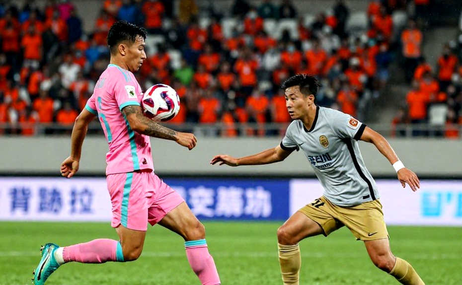 Bên trong kỳ chuyển nhượng V.League: Điều khoản giải phóng và quỹ lương mới là câu chuyện thực sự